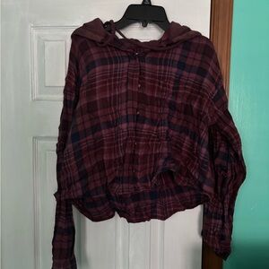Plaid Cropped Hooded Shirt